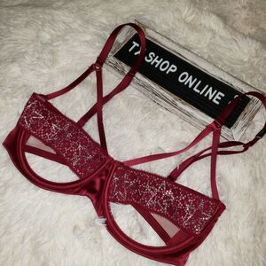 32 DD Victoria's Secret strappy silver bling star embellished lace bra NWT